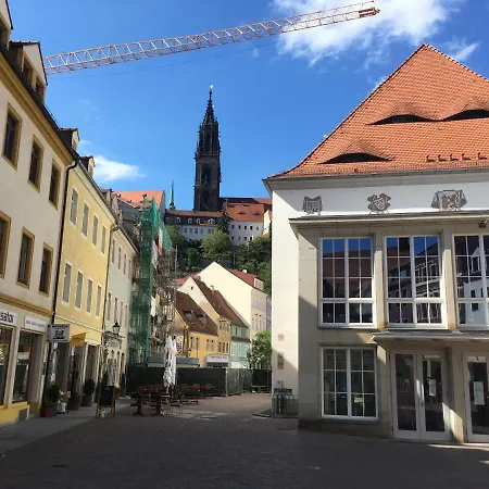 Mittendrin -balkon- *