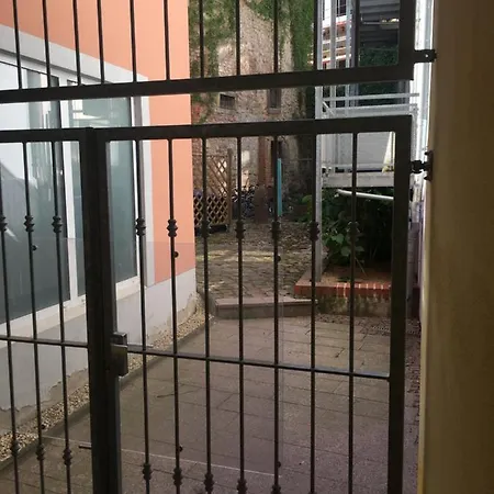 Mittendrin -balkon-